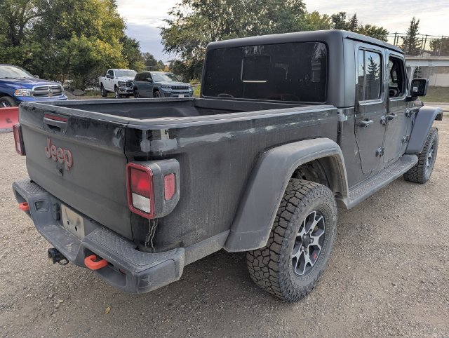 Used 2023 Jeep Gladiator Mojave w/ Cold Weather Group AWD/4WD image 16