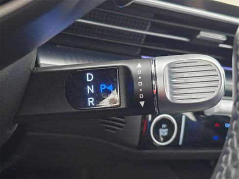 Certified 2023 Hyundai Ioniq 6 SEL image 32