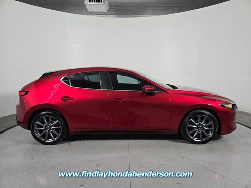 Used 2023 MAZDA MAZDA3 s image 7