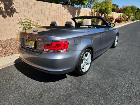 Used 2013 BMW 128i Convertible image 3