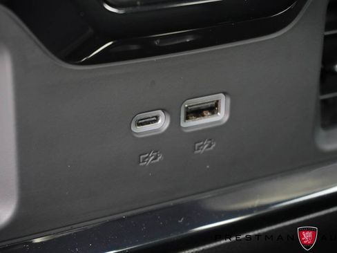 Used 2025 GMC Sierra 2500 AT4 w/ Technology Package image 57