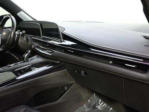 Certified 2023 Cadillac Escalade V AWD/4WD image 11