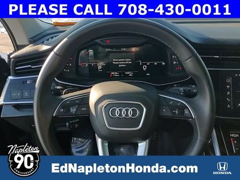 Used 2023 Audi Q7 2.0T Premium w/ Towing Package image 16