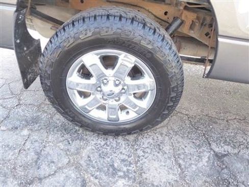 Used 2014 Ford F150 XLT w/ Equipment Group 302A Luxury image 19