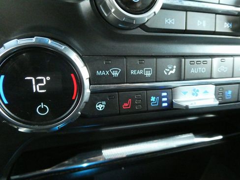 Used 2021 Ford F150 Lariat w/ Equipment Group 502A High AWD/4WD image 10