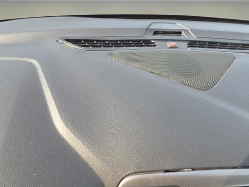 Used 2018 Ford Fusion S image 9