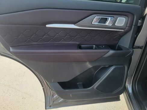 New 2025 Ford Explorer Platinum w/ LUX Leather Package image 13