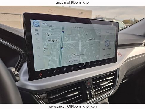 Used 2024 Ford Escape Platinum image 28