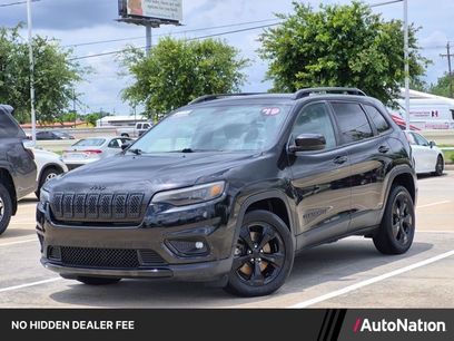 Used 2019 Jeep Cherokee Latitude Plus