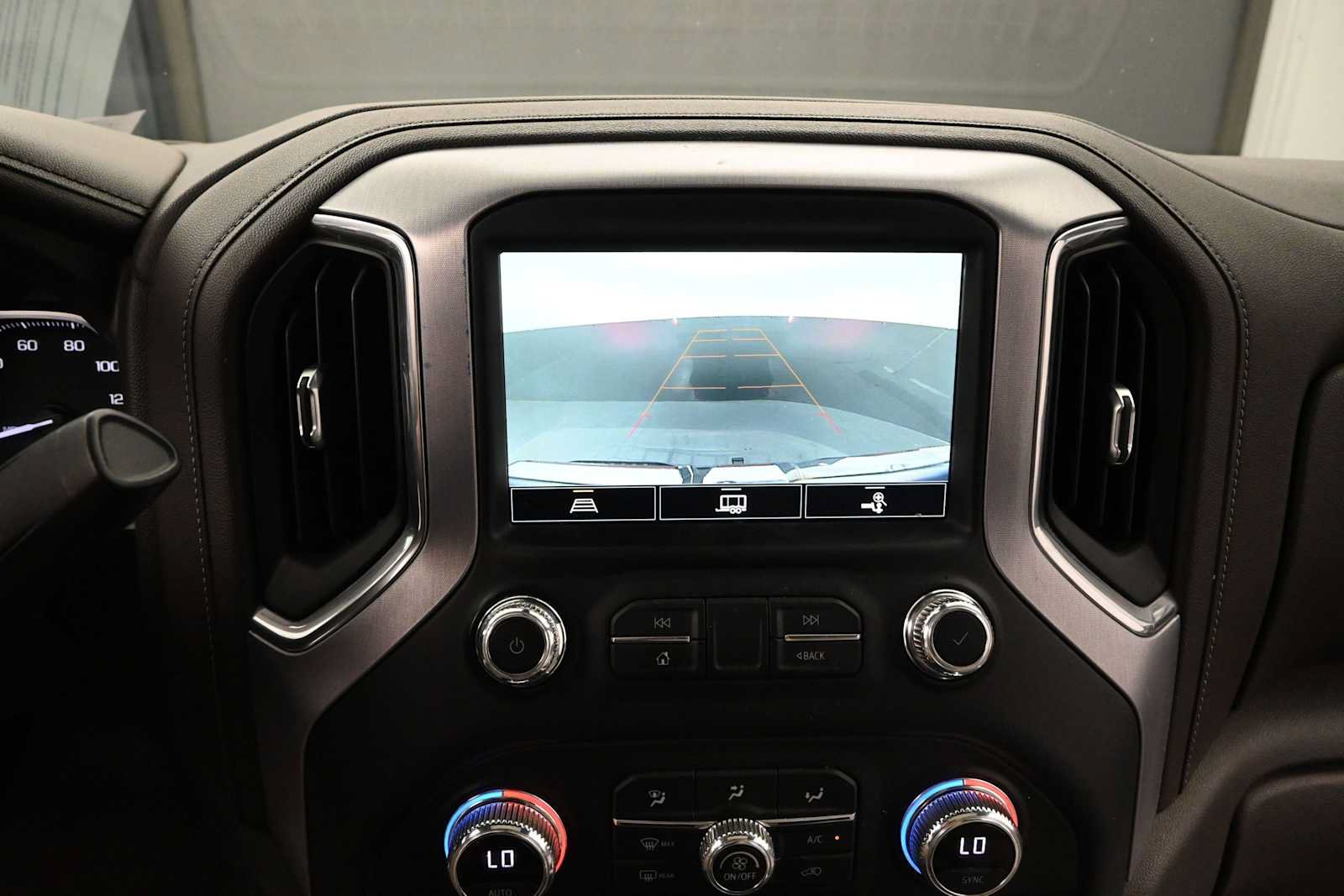 Used 2021 GMC Sierra 1500 SLT w/ SLT Premium Plus Package AWD/4WD image 20