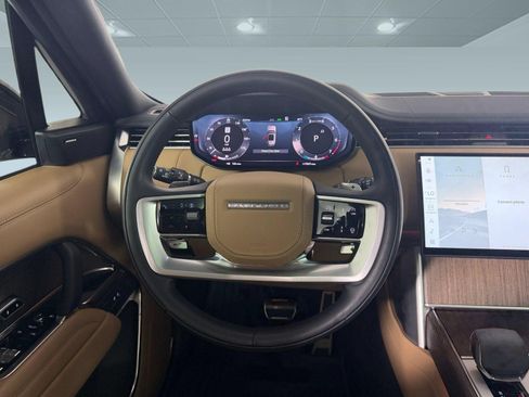 Used 2024 Land Rover Range Rover SE AWD/4WD image 28