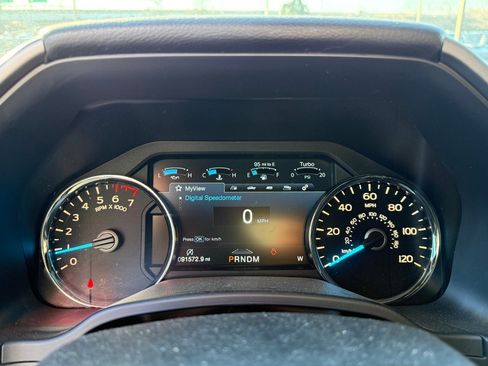 Used 2018 Ford F150 Platinum w/ Equipment Group 701A Luxury image 7