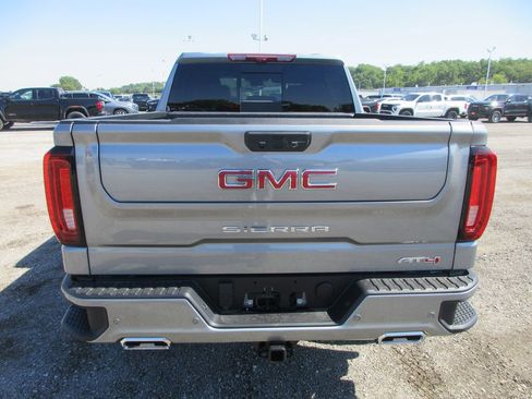 New 2026 GMC Sierra 1500 AT4 w/ AT4 Premium Package AWD/4WD image 6