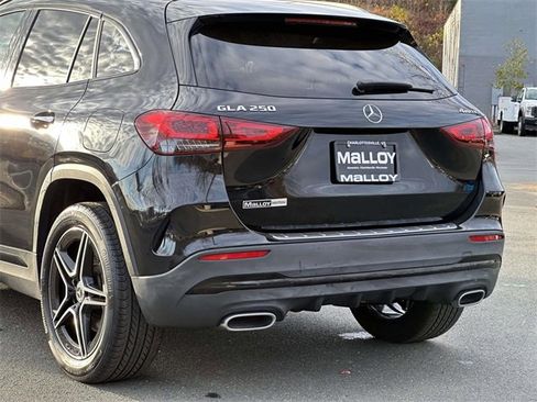 Used 2021 Mercedes-Benz GLA 250 4MATIC image 4