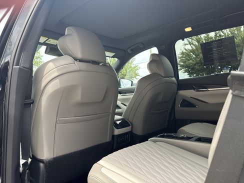 Certified 2026 INFINITI QX60 Autograph w/ Dark Cargo Package AWD/4WD image 13