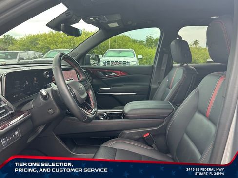 Certified 2024 Chevrolet Traverse RS AWD/4WD image 11