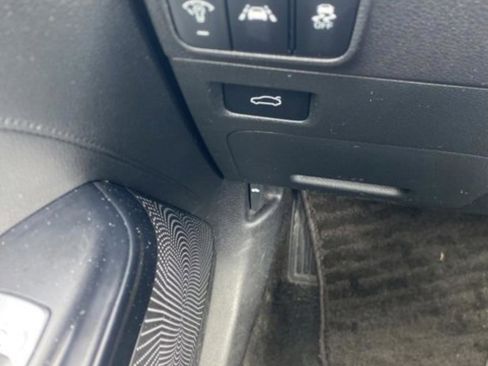 Used 2022 Kia K5 GT-Line image 17