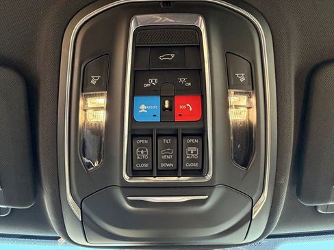 New 2026 Jeep Grand Cherokee Limited w/ Limited Altitude Package image 22