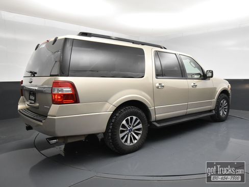 Used 2017 Ford Expedition EL XLT w/ Equipment Group 202A image 48