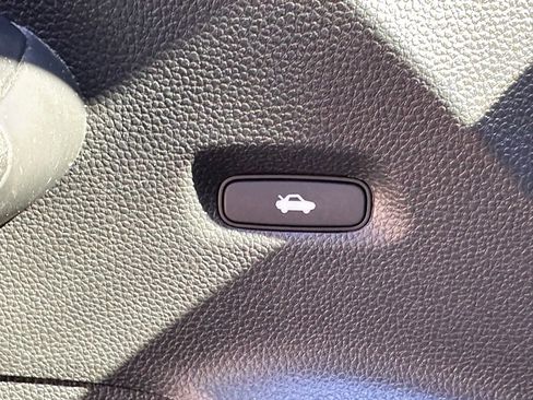 Used 2025 Honda Civic Sport image 23