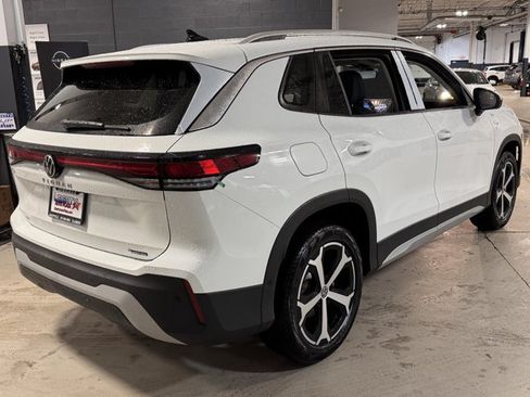 New 2026 Volkswagen Tiguan SE AWD/4WD image 11