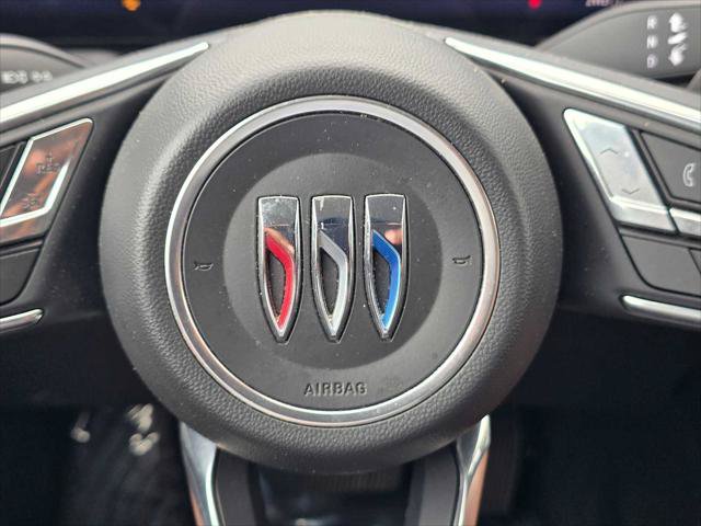 Used 2024 Buick Envision Preferred AWD/4WD image 23