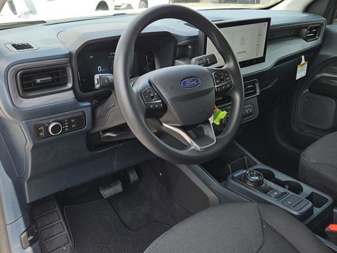New 2026 Ford Maverick XL image 24