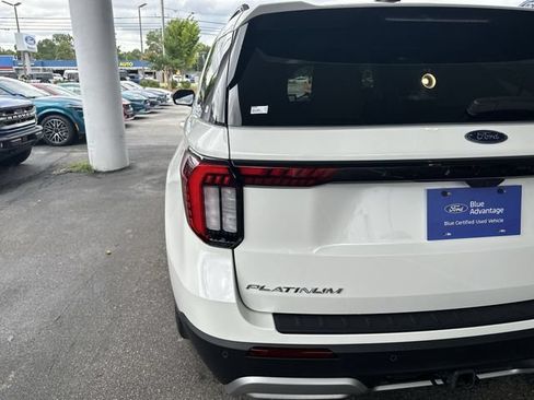 Certified 2026 Ford Explorer Platinum w/ LUX Leather Package AWD/4WD image 26