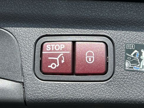 Certified 2026 Mercedes-Benz GLE 350 4MATIC image 25