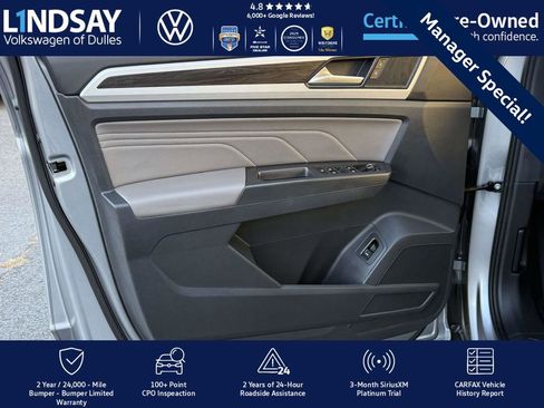 Certified 2022 Volkswagen Atlas SE image 9