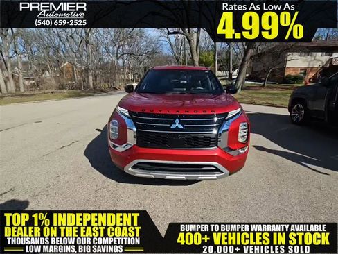Used 2022 Mitsubishi Outlander SE AWD/4WD image 1