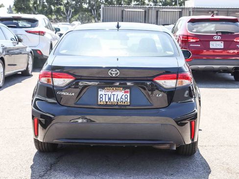 Used 2021 Toyota Corolla LE w/ Carpet Mat Package (TMS) image 3