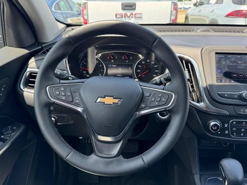 Used 2024 Chevrolet Equinox LT w/ LPO, Floor Liner Package FWD image 12