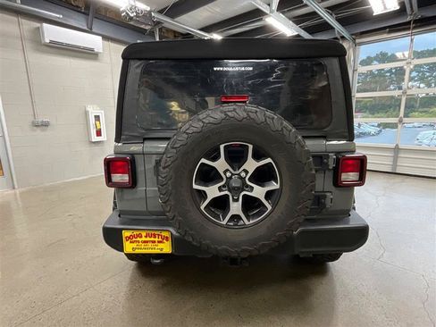 Used 2019 Jeep Wrangler Unlimited Sport S AWD/4WD image 4