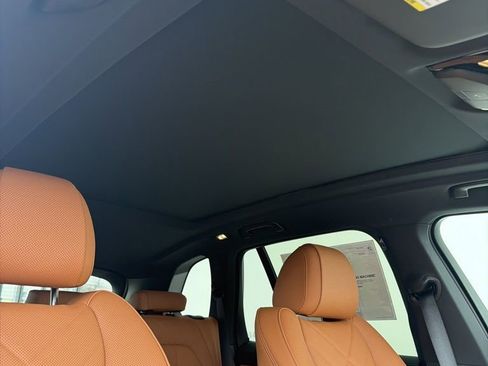 New 2026 BMW X5 xDrive50e w/ Premium Package image 23