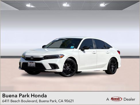 Used 2024 Honda Civic Sport image 1