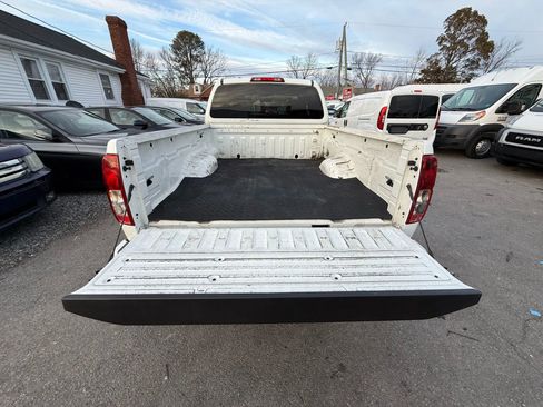 Used 2018 Nissan Frontier S image 20