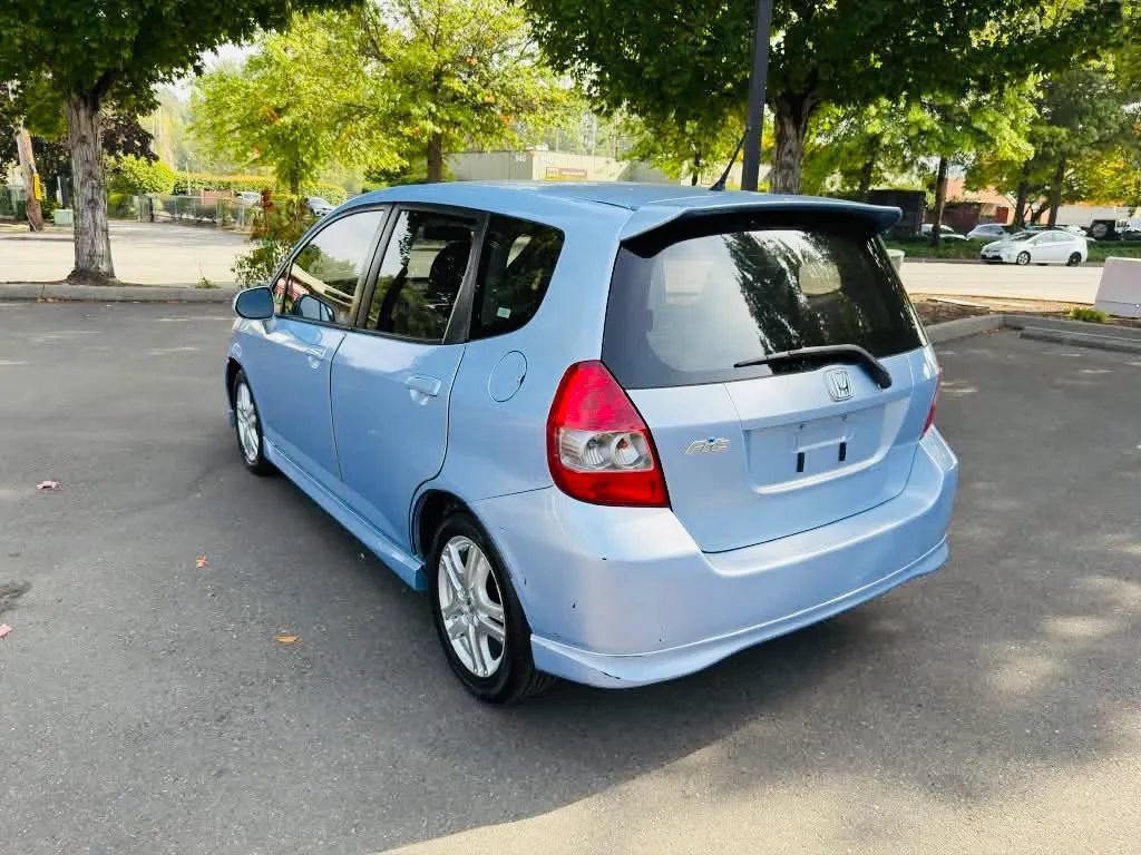 Used 2008 Honda Fit Sport image 3