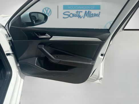 Used 2025 Volkswagen Jetta S FWD image 32