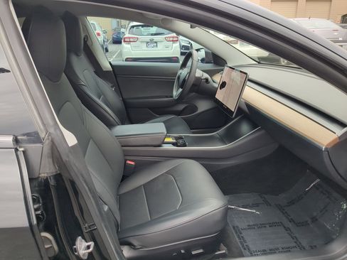 Used 2020 Tesla Model 3 Long Range image 34