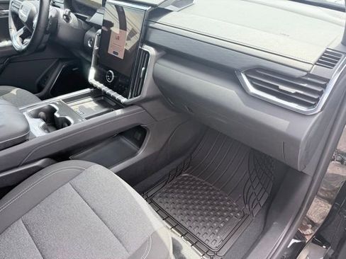 Certified 2025 GMC Acadia Elevation AWD/4WD image 42