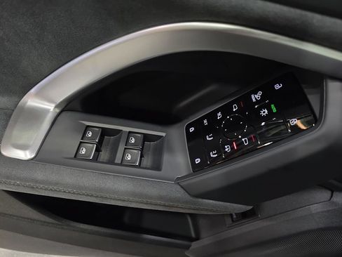 New 2026 Audi SQ5 Prestige AWD/4WD image 26