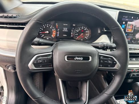 Used 2025 Jeep Compass Limited AWD/4WD image 23