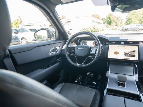 Certified 2024 Land Rover Range Rover Velar Dynamic SE AWD/4WD image 19
