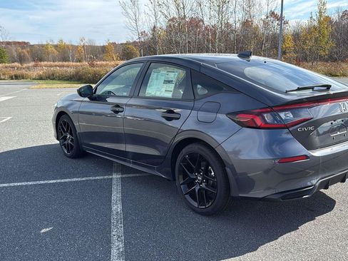 New 2025 Honda Civic Sport image 9