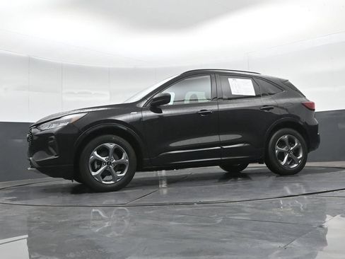 Used 2023 Ford Escape ST-Line w/ Tech Pack #1 AWD/4WD image 41