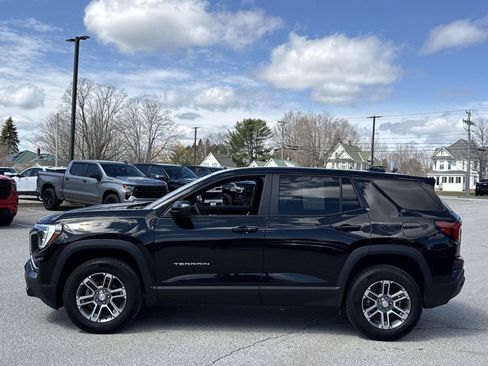 Used 2026 GMC Terrain Elevation AWD/4WD image 3