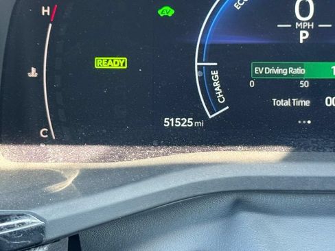 Certified 2025 Toyota Camry SE FWD image 28