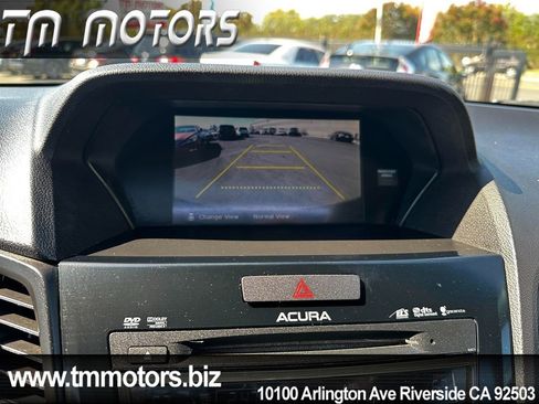Used 2013 Acura ILX w/ Technology Package image 9