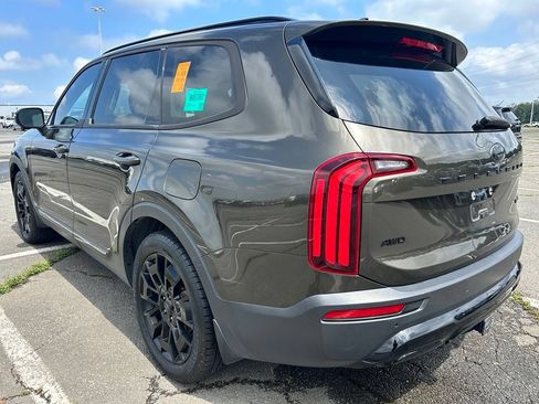 Used 2021 Kia Telluride EX w/ EX Premium Package AWD/4WD image 2